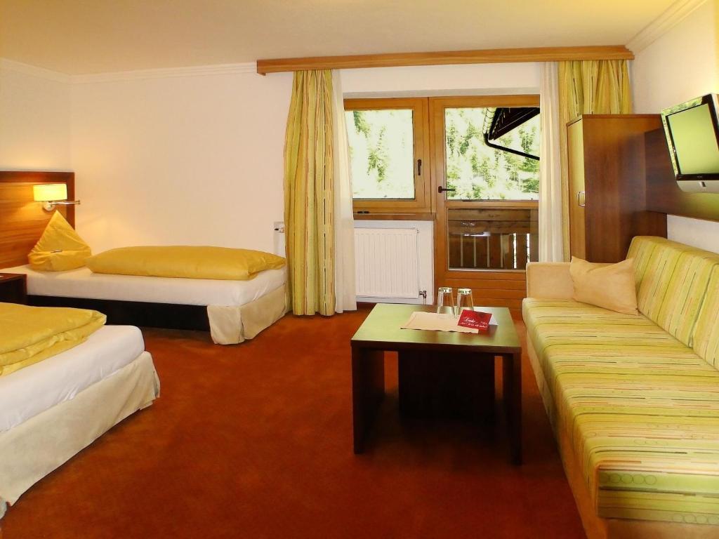 Hotel Garni Hainbacherhof Sölden Rum bild