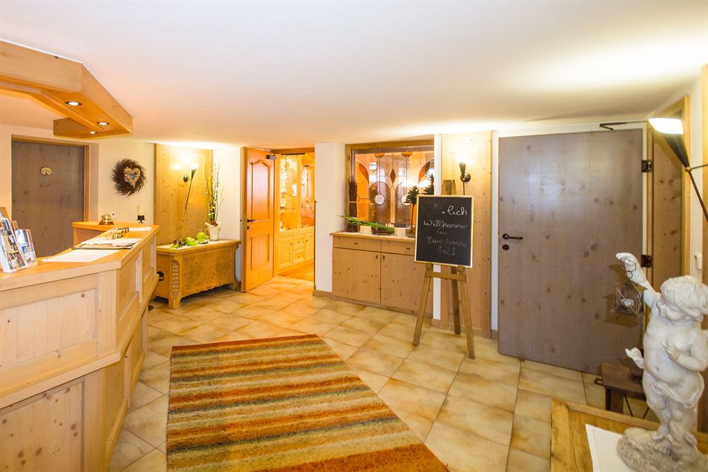 Hotel Garni Hainbacherhof Sölden Exteriör bild